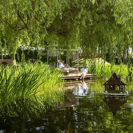 ホテル Parkhotel 4*