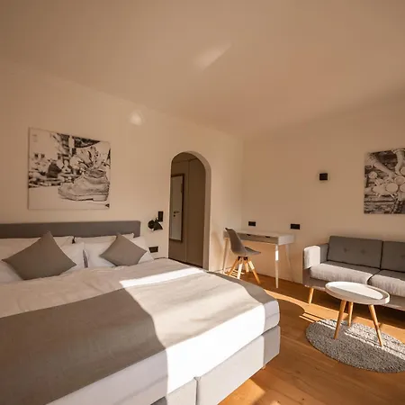Hotell Parkhotel - Suedtirols Noerdlichster Punkt