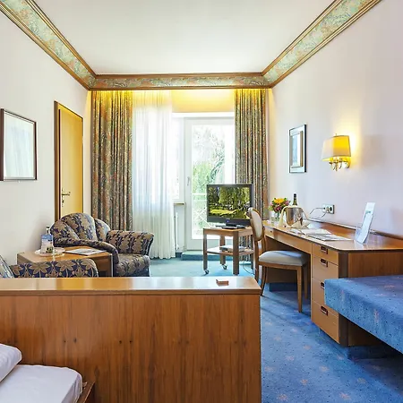 Parkhotel 4* バート・ヴェリスホーフェン